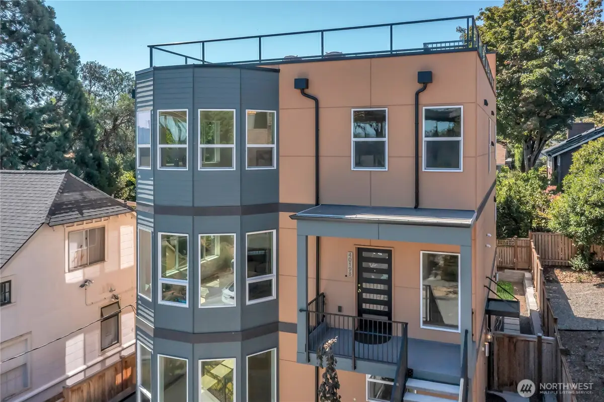 4019 4th Avenue Ne #B, Seattle, WA 98105 - Image #1