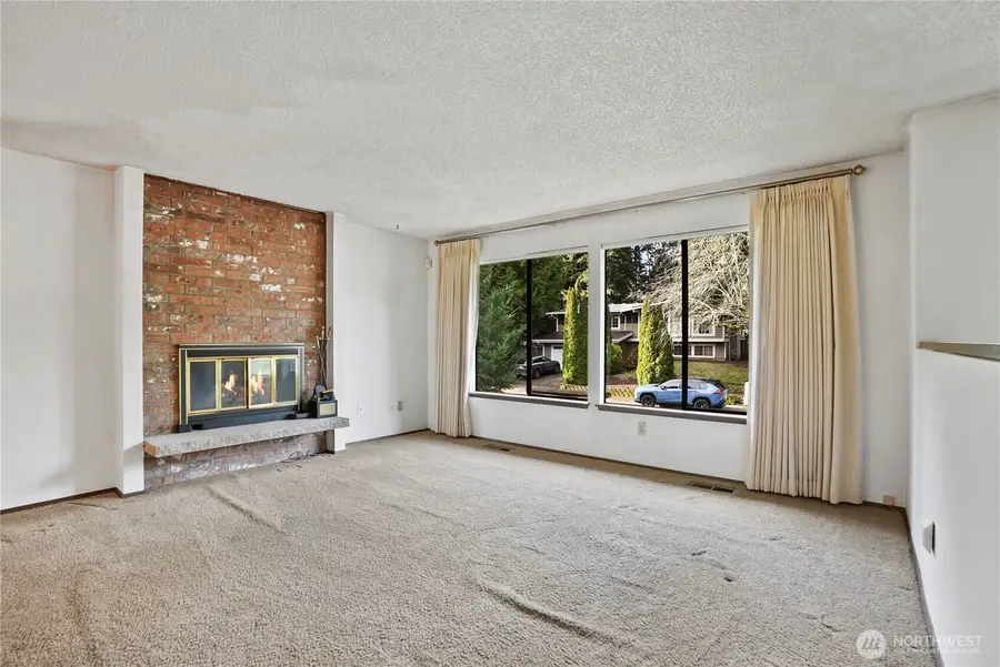 10914 165th Place Ne, Redmond, WA 98052 - Image #3