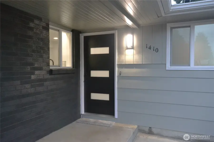 1410 Beech Avenue, Steilacoom, WA 98388 - Image #3