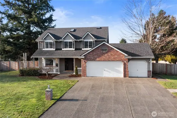 2208 215th Ave East, Lake Tapps, WA 98391