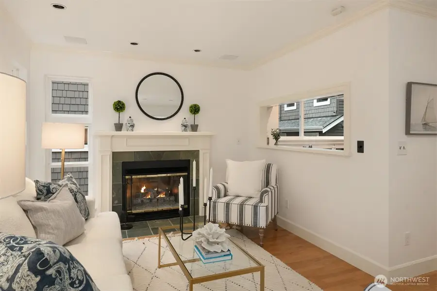 1929 42nd Avenue E #B, Seattle, WA 98112 - Image #3