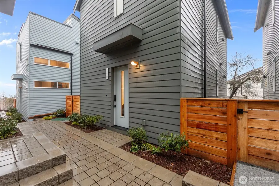 3550 S Dawson Street, Seattle, WA 98118 - Image #2