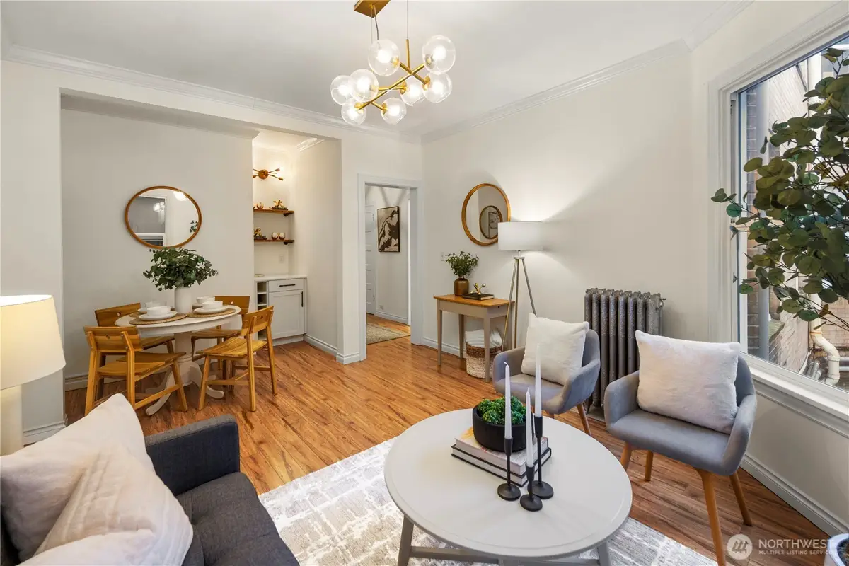 1726 15th Avenue #14, Seattle, WA 98122 - Image #1