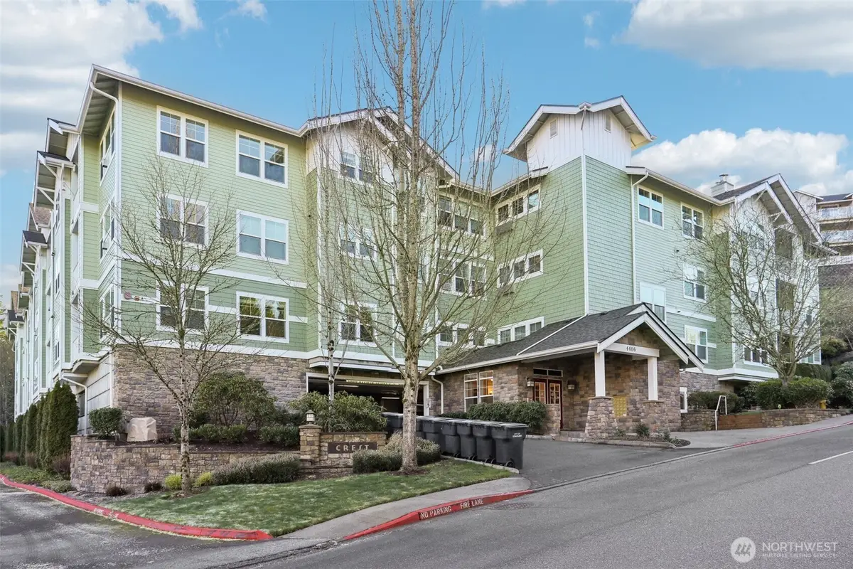 4406 Providence Point Place Se #301, Issaquah, WA 98029 - Image #1