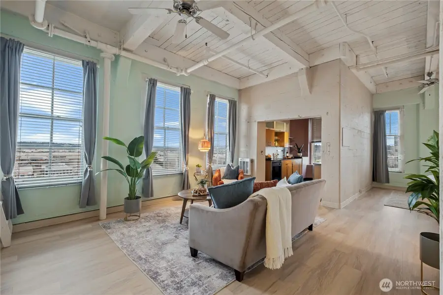 1120 Cliff Avenue #501, Tacoma, WA 98402 - Image #3