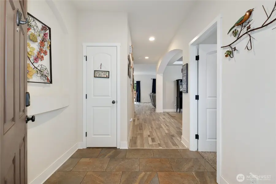 6857 Flute Street Se, Lacey, WA 98513 - Image #2