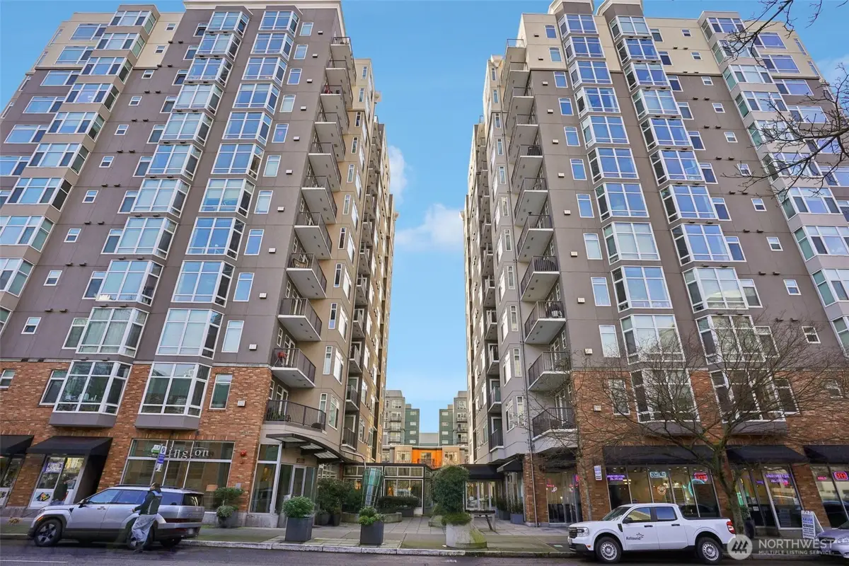 2801 1st Avenue #615, Seattle, WA 98121 - Image #1