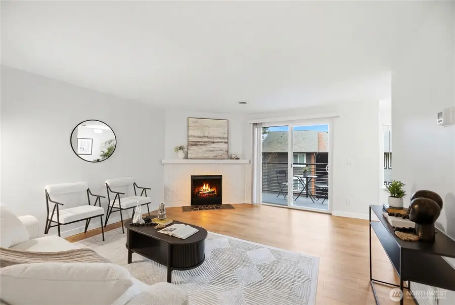 12107 NE Bel-red Road #D204, Bellevue, WA 98005 - Image #3