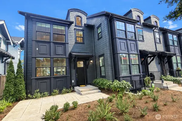 2111 W 9th Ave #24, Seattle, WA 98119