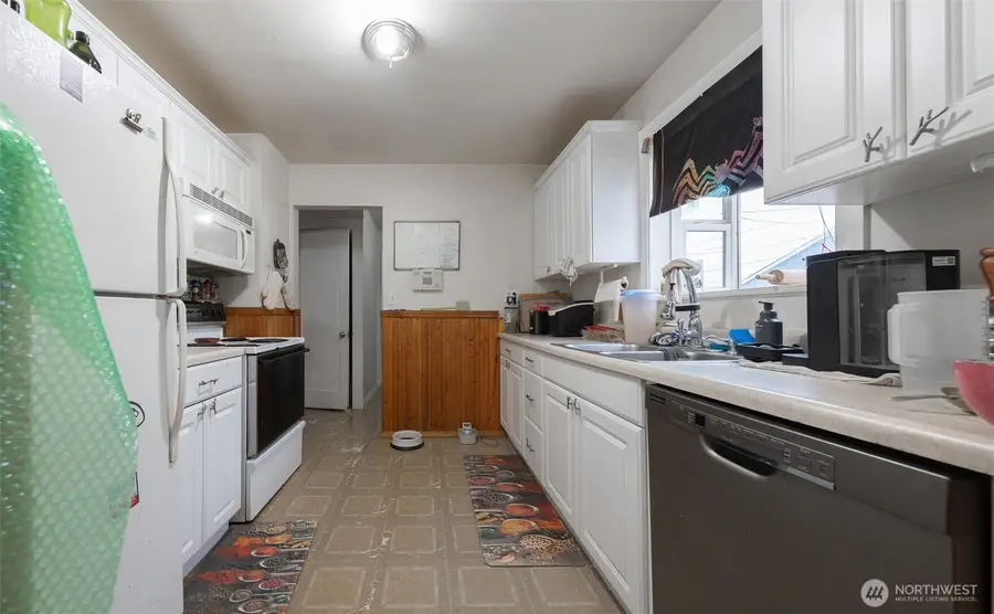 6028 S Fife Street, Tacoma, WA 98409 - Image #2