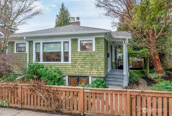 106 NE 46th Street, Seattle, WA 98105