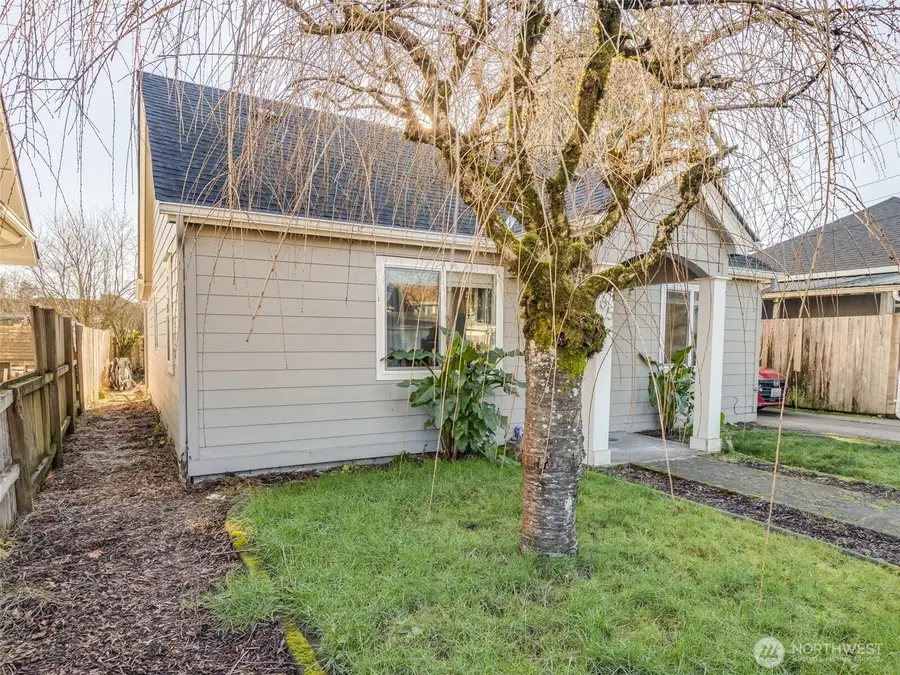 65 NW Shintaffer Street, Castle Rock, WA 98611 - #3