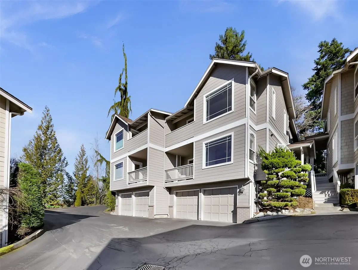 11302 Ohde Circle #13, Kirkland, WA 98033 - #1