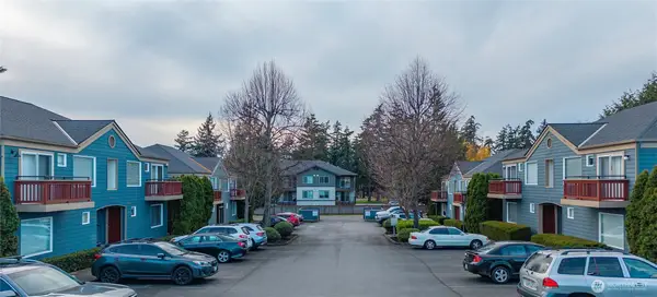 441 NE Kettle Street, Oak Harbor, WA 98277