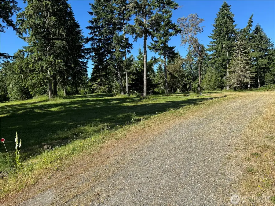 7410 Grayhawk Lane Ne, Olympia, WA 98516 - Image #2