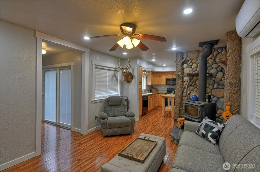 15421 Jim Creek Rd, Arlington, WA 98223 - Image #3