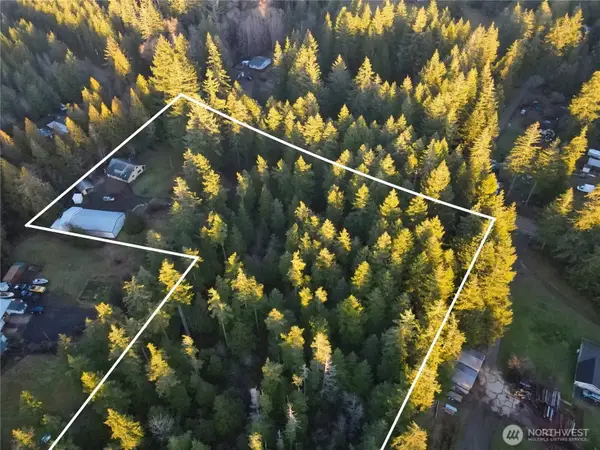 2070 W Cloquallum Road, Shelton, WA 98584