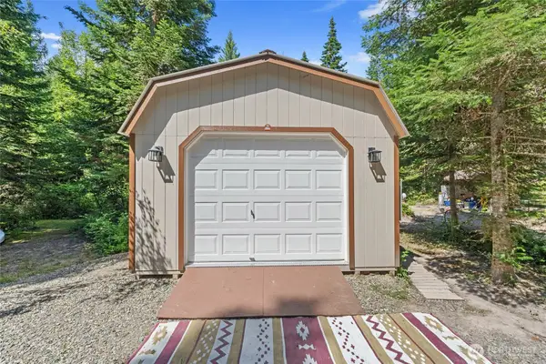 28922 Le Clerc Road N, Ione, WA 99139