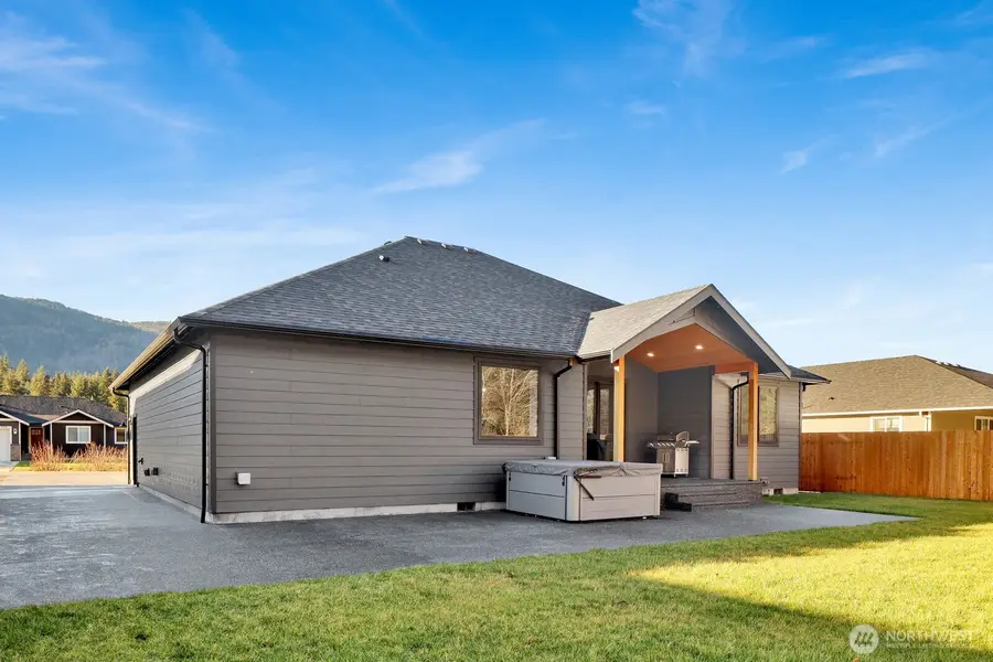 8228 Gold Run Drive, Maple Falls, WA 98266 - Image #3