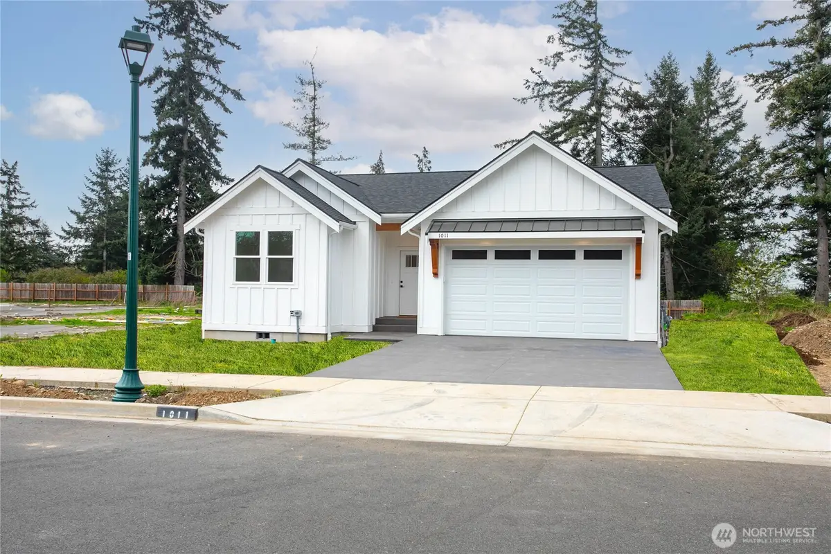 412 W 4th Street, Everson, WA 98247 - Image #1