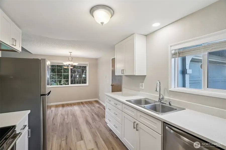 810 NE Pinebrook Avenue, Vancouver, WA 98684 - Image #3