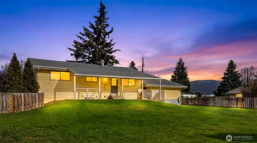 1705 Norman Street, Wenatchee, WA 98801 - Image #2