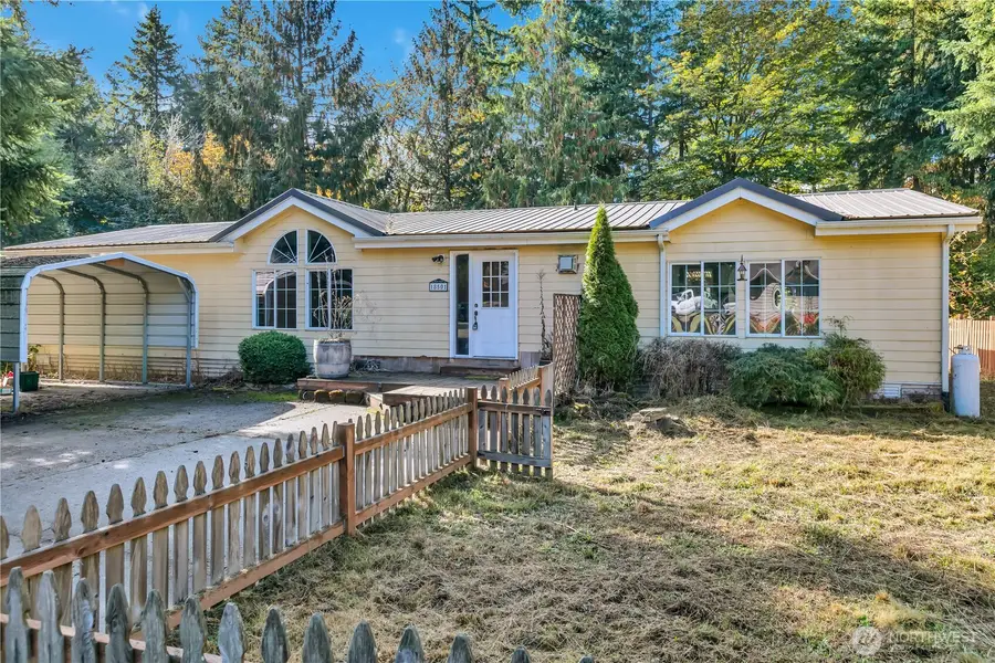 18501 Tapaderos Street Ct Se, Yelm, WA 98597 - Image #3