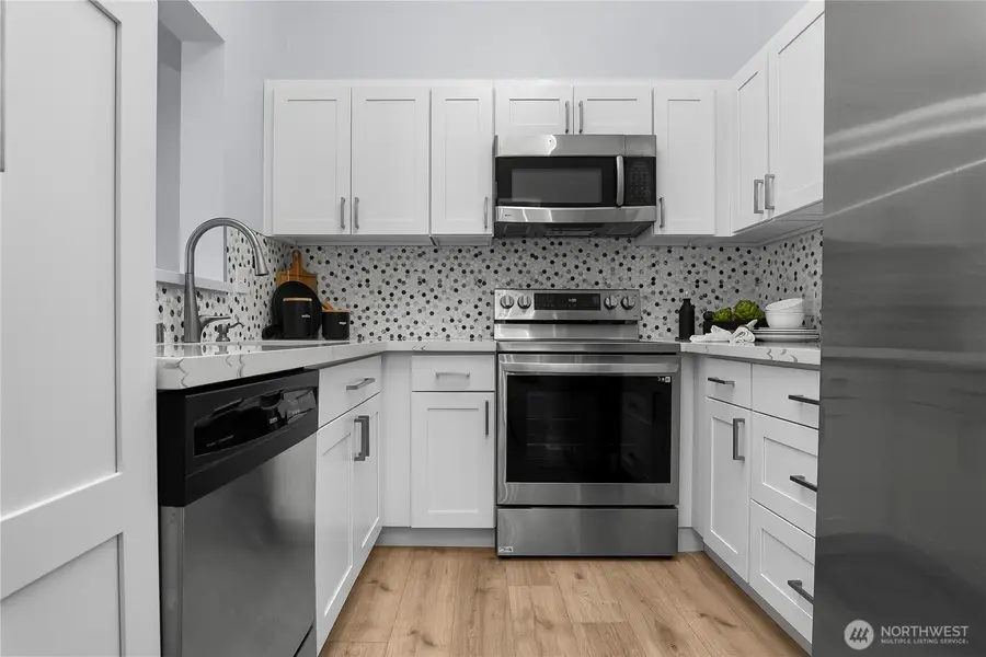 12905 126th Court Ne #L205, Kirkland, WA 98034 - Image #3