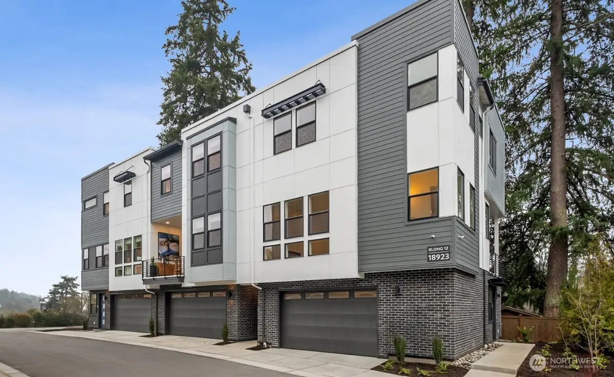 18913 99th Place Ne #C, Bothell, WA 98011 - Image #1