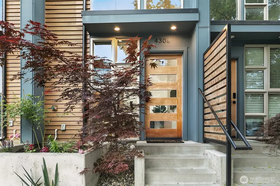 4308 26th Avenue Sw #F, Seattle, WA 98106 - Image #3