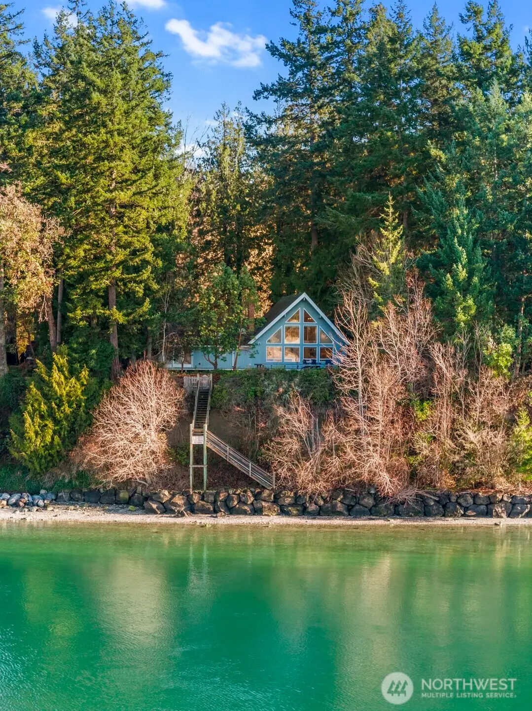 16273 Reitan Road Ne, Bainbridge Island, WA 98110 - Image #1