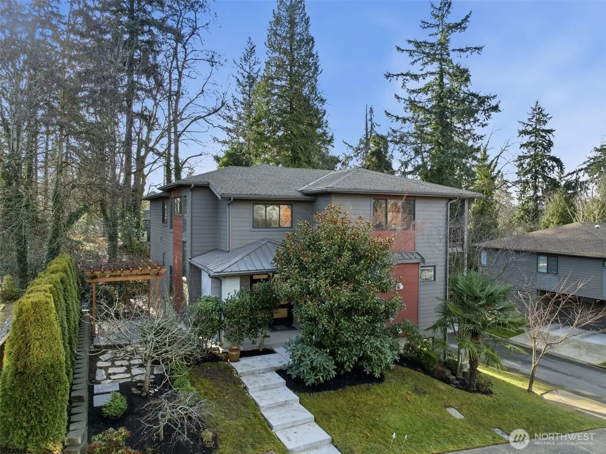 11087 SE 62nd Place, Bellevue, WA 98006 - Image #1