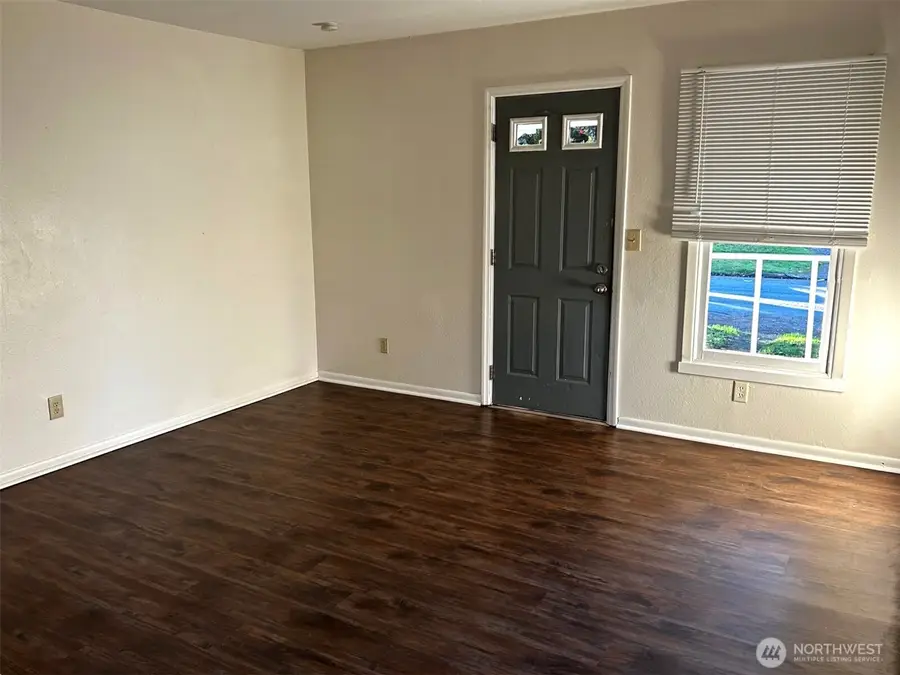 1012 7th S, Kelso, WA 98626 - Image #3