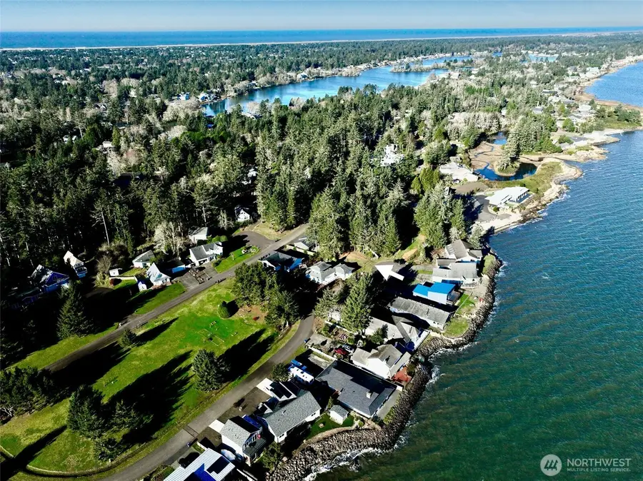 840 Bay View Court Se #30, Ocean Shores, WA 98569 - Image #2