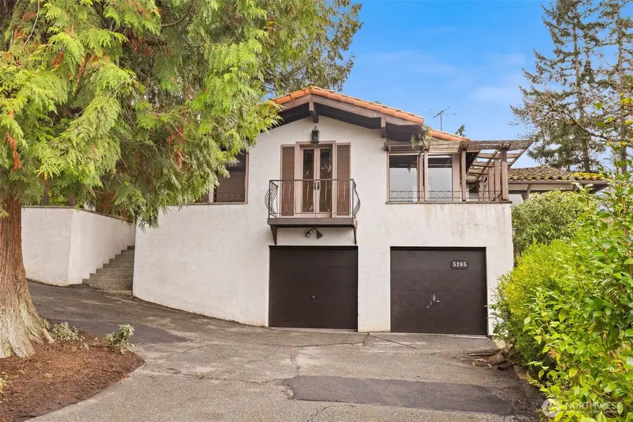 5265 West Mercer Way, Mercer Island, WA 98040 - Image #2