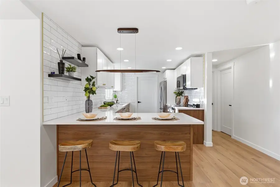 8505 Bridgeport Way Sw, Lakewood, WA 98499 - Image #3