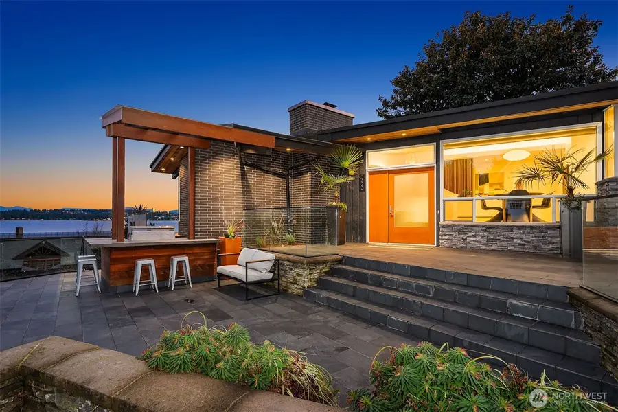 5323 NE 42nd Street, Seattle, WA 98105 - Image #3