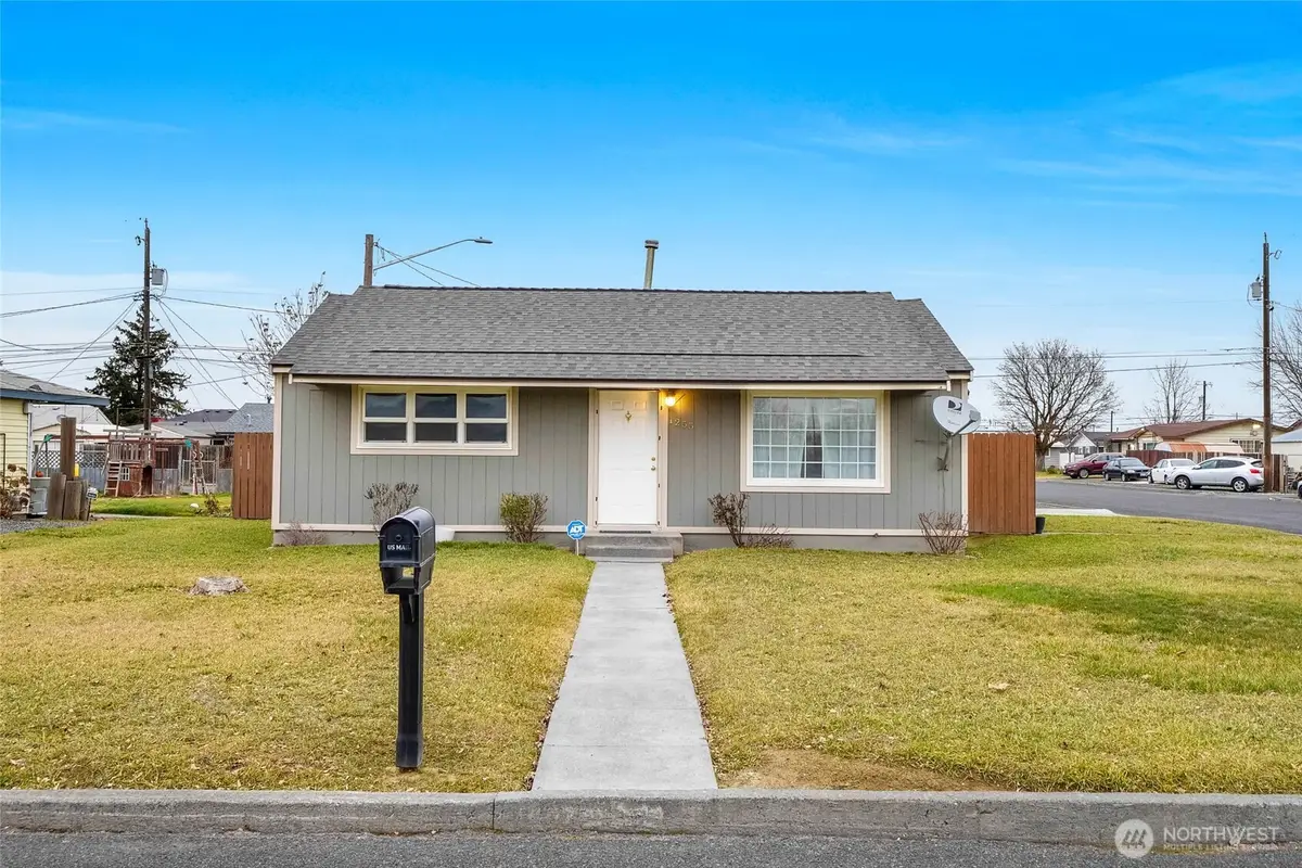 1255 E Larch Street, Othello, WA 99344 - Image #1