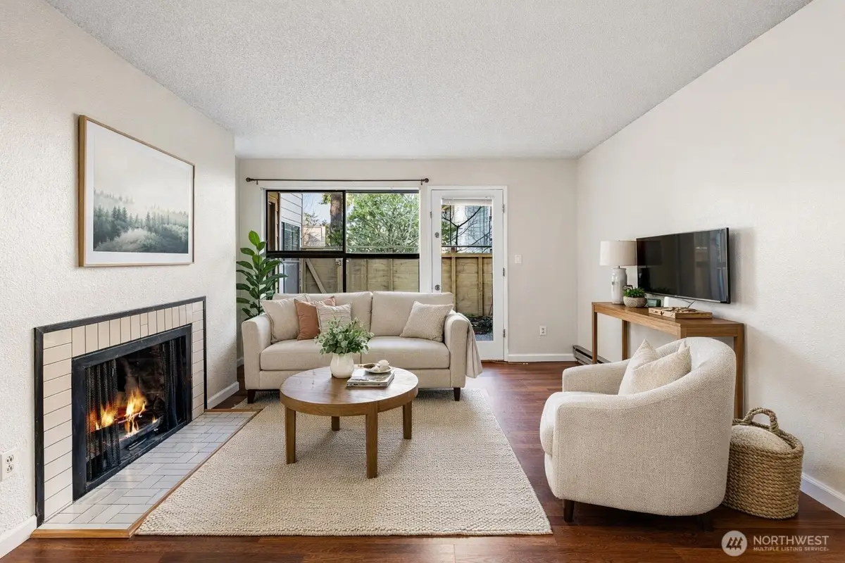 2520 S 317th Street #103, Federal Way, WA 98003 - Image #1