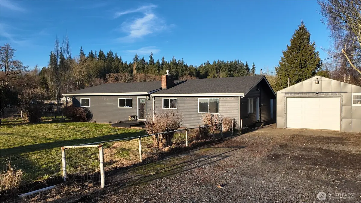 8739 F And S Grade Rd, Sedro Woolley, WA 98284 - Image #1