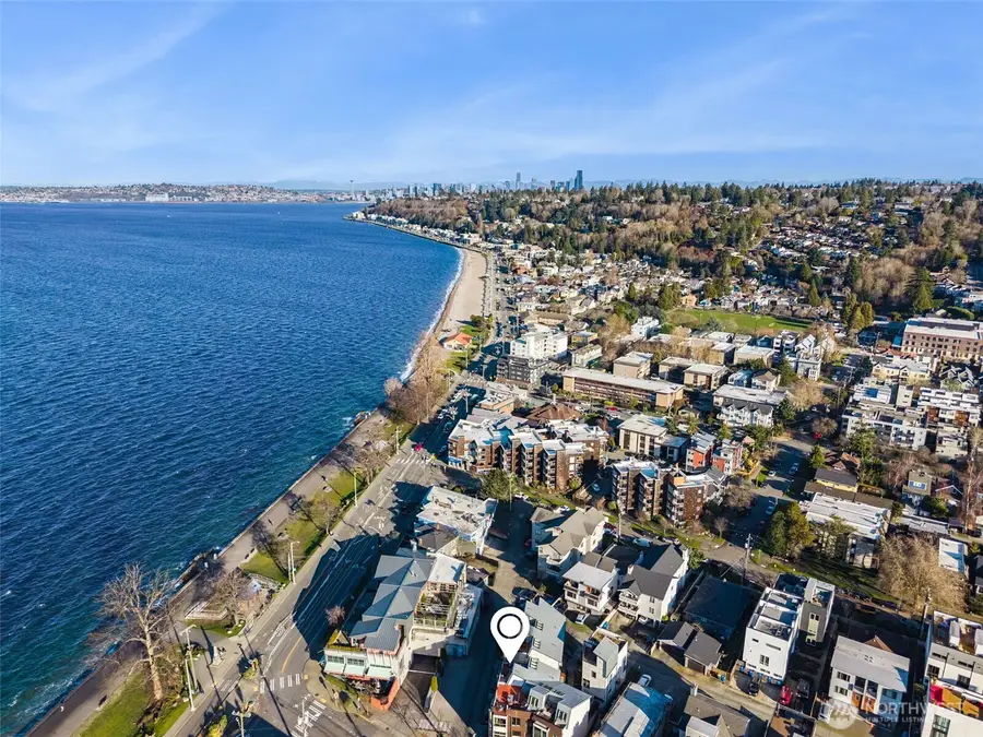 3010 63rd Avenue Sw #A, Seattle, WA 98116 - Image #2