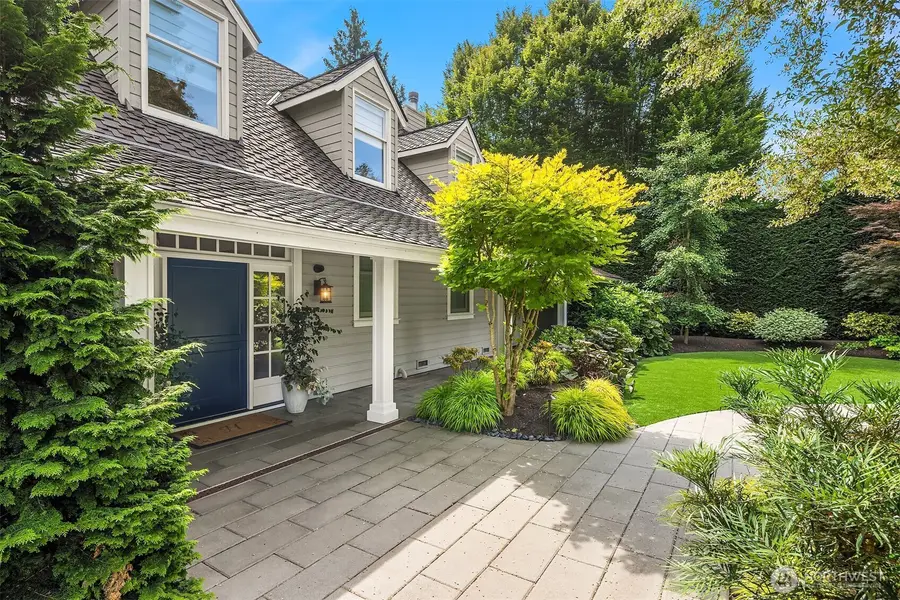 2042 77th Avenue Ne, Medina, WA 98039 - Image #3