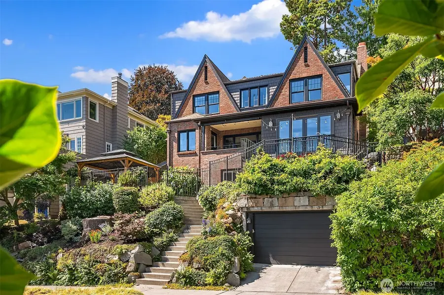 3220 Sierra Drive S, Seattle, WA 98144 - Image #3