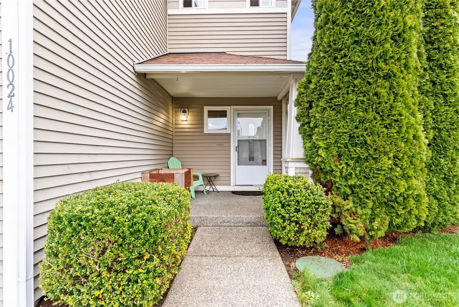 10024 Cole Court Se, Yelm, WA 98597 - Image #2