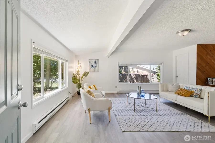 19520 Grannis Road, Bothell, WA 98012 - Image #3