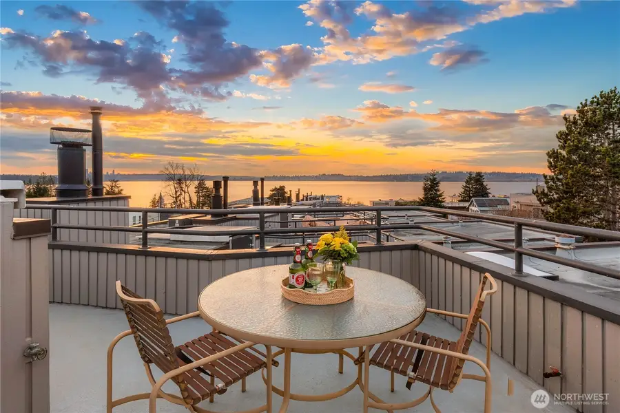 10142 NE 63rd Street, Kirkland, WA 98033 - #2