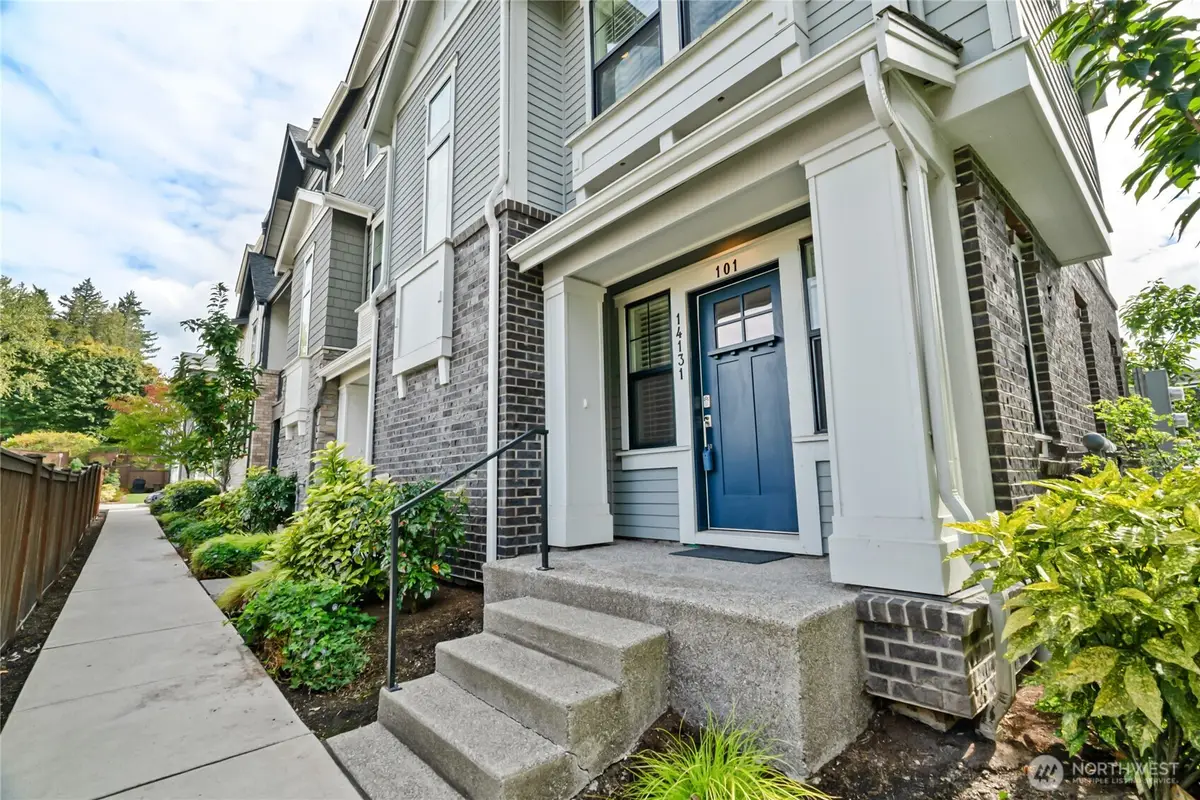 14131 266th Avenue Ne #101, Duvall, WA 98019 - Image #1