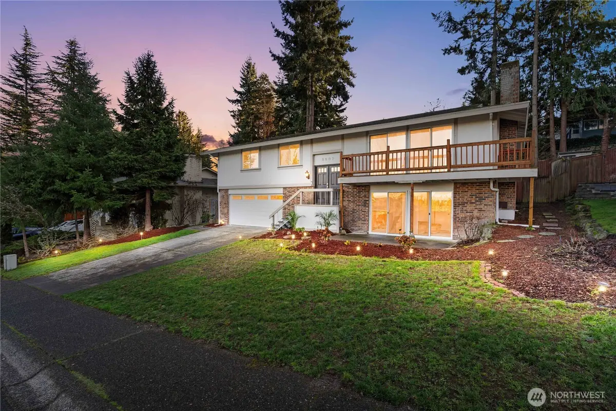 3907 SW 328th St, Federal Way, WA 98023 - Image #1