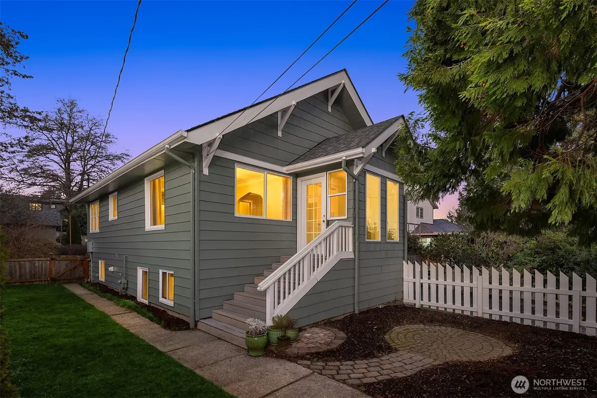 716 N 96th Street, Seattle, WA 98103 - Image #1