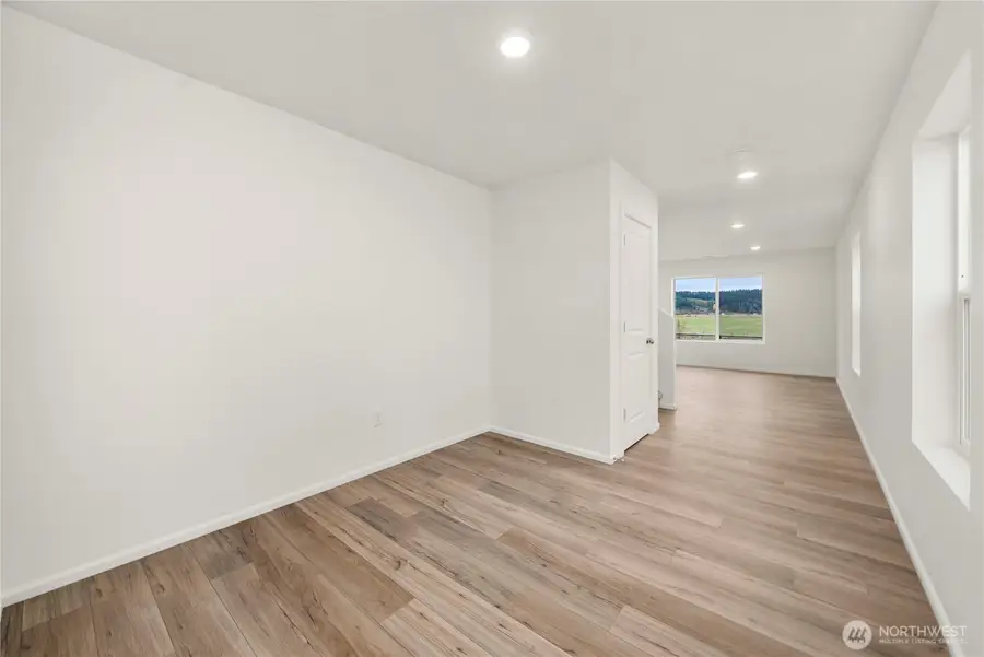 655 Salzer Creek Drive, Centralia, WA 98531 - Image #2